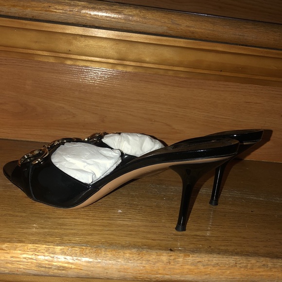 Gucci Open-Toe Heeled Sandals - Picture 11 of 12